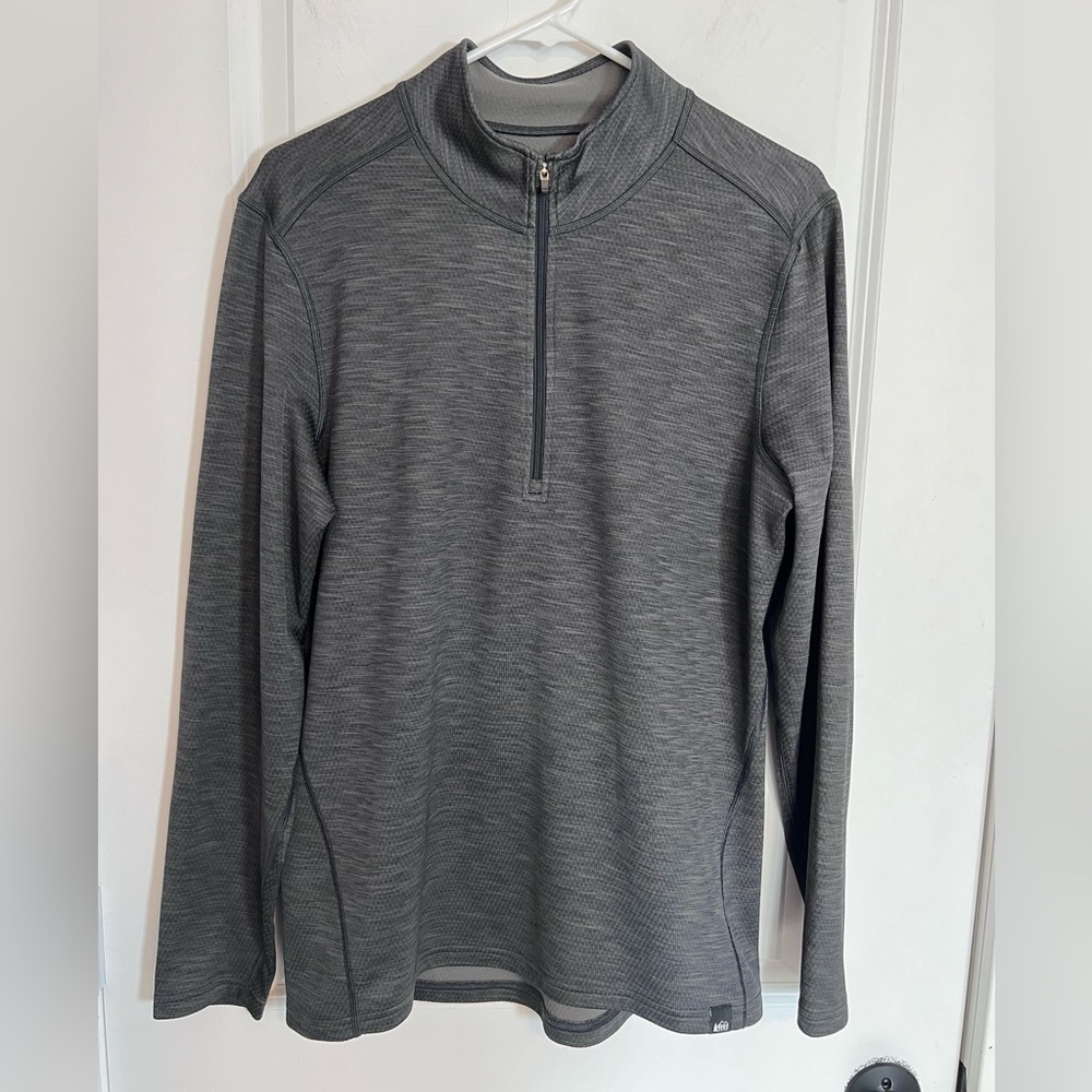 REI Men’s Lightweight 1/2 Zip Long Sleeve Pullover
